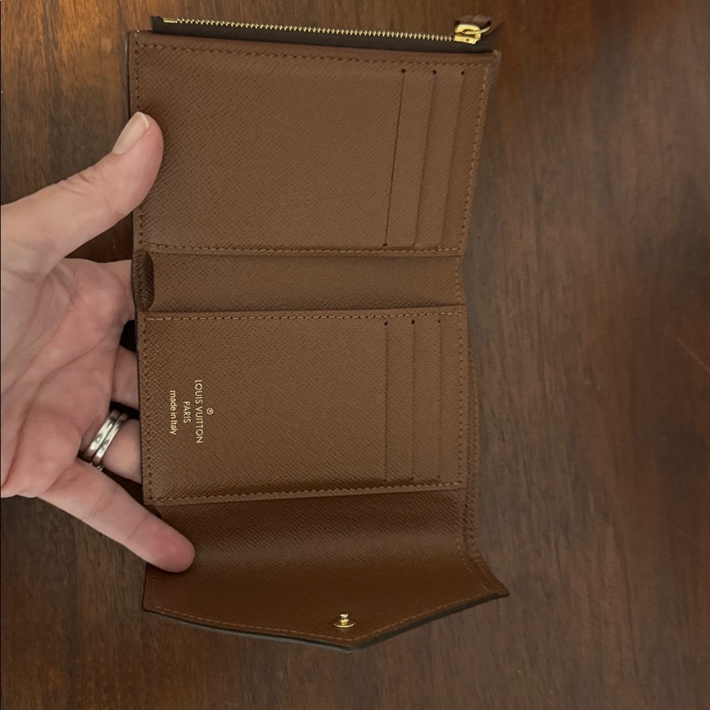 Louis Vuitton Monogram Brown Wallet with Gold-Tone Snap - Picture 3 of 6